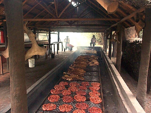 asado.jpg (99114 bytes)