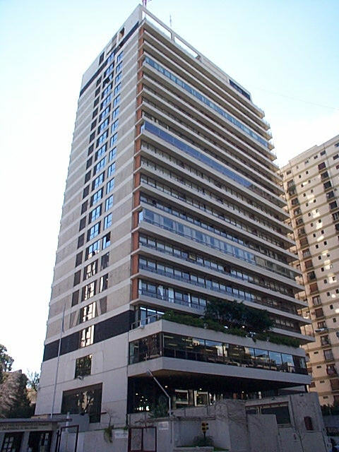 latorre.jpg (82729 bytes)